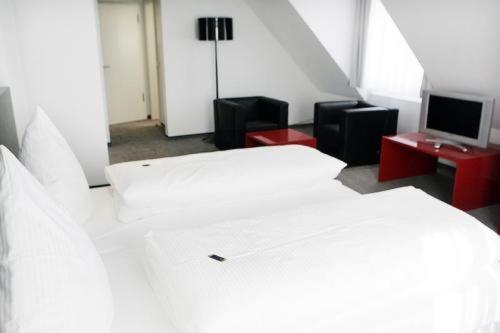 Gasthaus Roessle Kirchheim unter Teck Δωμάτιο φωτογραφία