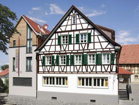Gasthaus Roessle Kirchheim unter Teck Εξωτερικό φωτογραφία